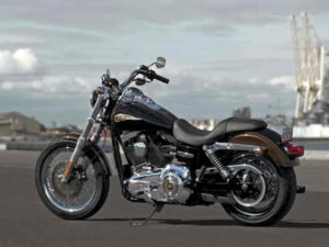2013 – FXDC Super Glide Custom 110th Anniversary