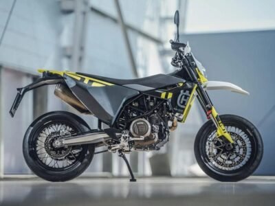 24_husqvarnasupermoto