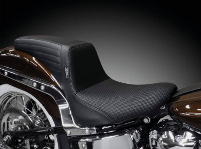 LE PERA KICKFLIP SOLO PER MILWAUKEE EIGHT SOFTAIL