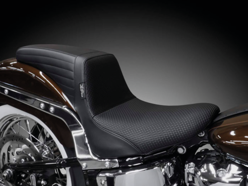 LE PERA KICKFLIP SOLO PER MILWAUKEE EIGHT SOFTAIL