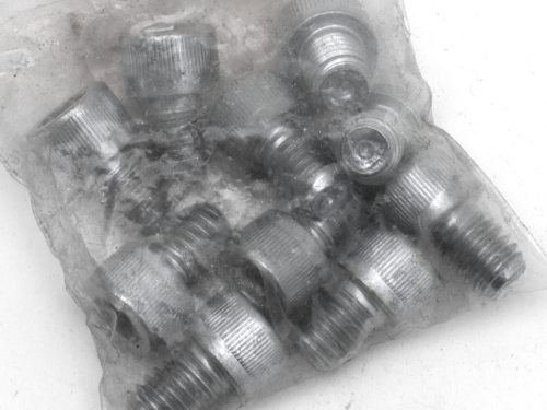 BULLONERIA ZINCATA IN MISURE SAE