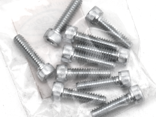 BULLONERIA ZINCATA IN MISURE SAE