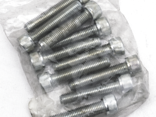 BULLONERIA ZINCATA IN MISURE SAE