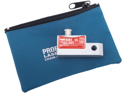 ATTREZZO PER ALLINEARE CINGHIA O CATENA CON ASSISTENZA A LASER