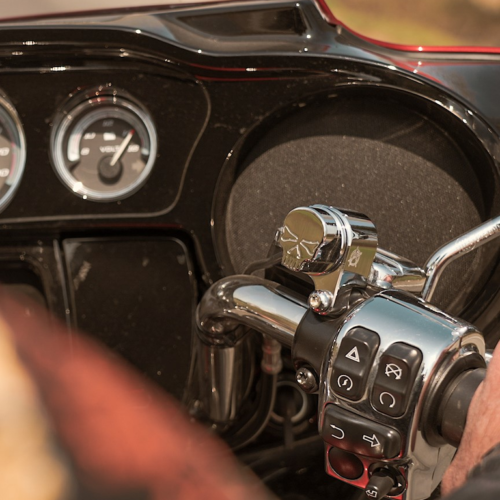 standard-rgba-1624.png SELETTORE MODALITÀ DI GUIDA RBW-SKULL PER HARLEY-DAVIDSON CON ACCELERATORE ELETTRONICO