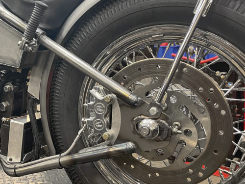 STAFFA PINZA FRENO POSTERIORE PER TELAIO RIGIDI LOWBROW CUSTOMS