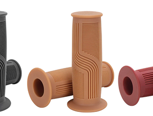 MANOPOLE LOWBROW CUSTOMS