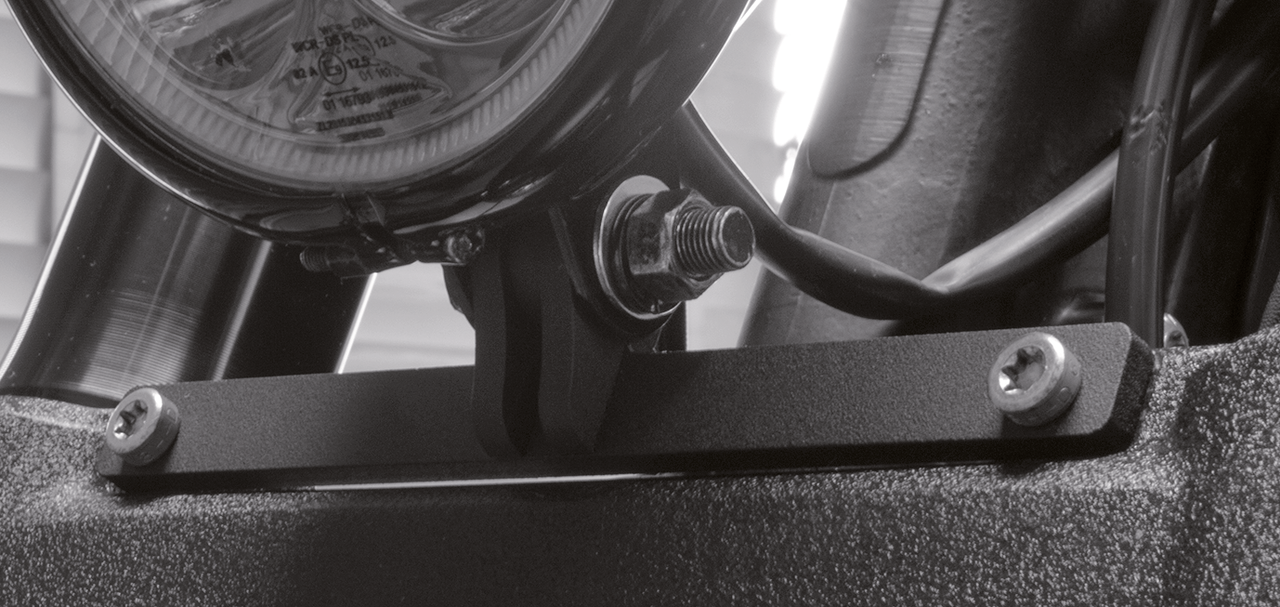 STAFFA FANALE ANTERIORE FAT BOB | 1 STAFFA FANALE ANTERIORE FAT BOB