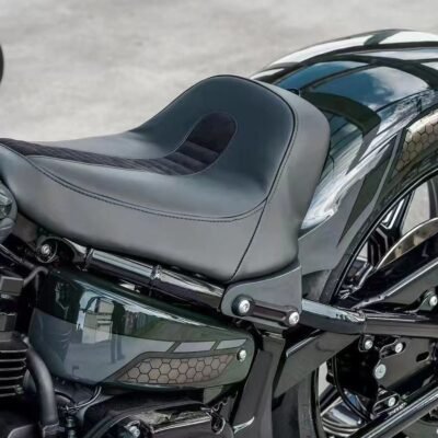HOGWORKZ® Solo Seat for Wide Bobber Rear Fender for Harley® Softail '18-'25 (Channel / Black)
